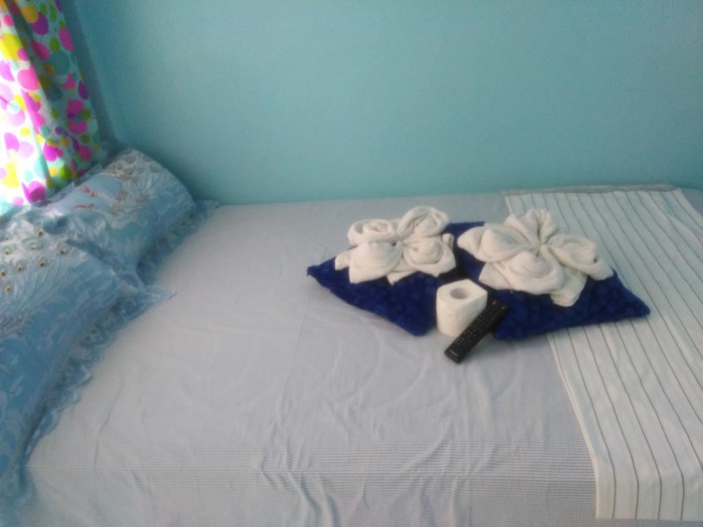 Aranas-Carillo Travellers Inn Kalibo Quarto foto